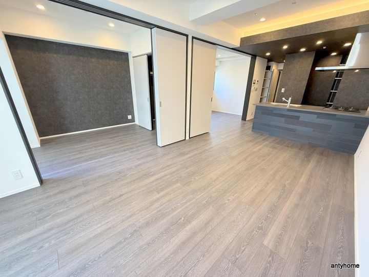 大阪府大阪市中央区北新町(マンション)の賃貸物件の居間