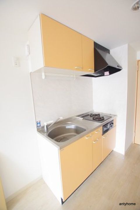 Gramercy Juso-higashi 1stのキッチン