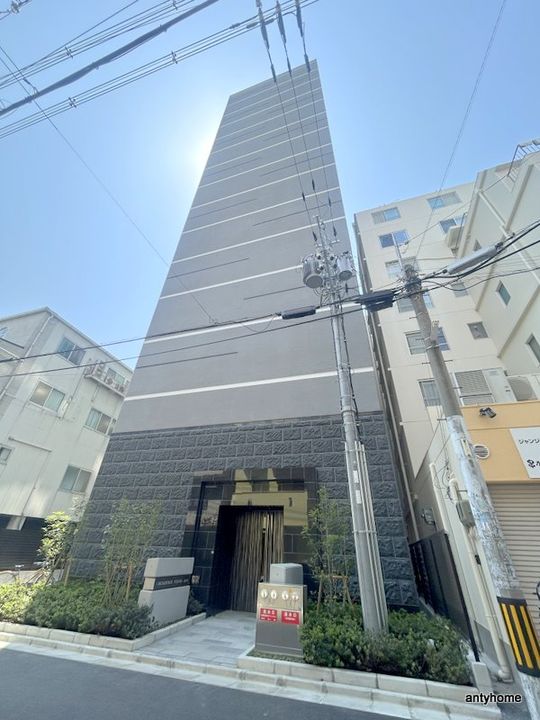 S-RESIDENCE小阪azureの外観
