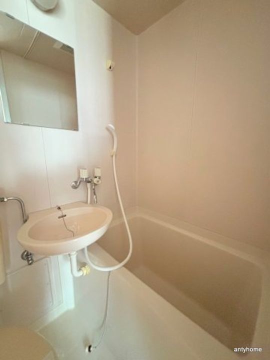 プレアール吹田泉町2の風呂