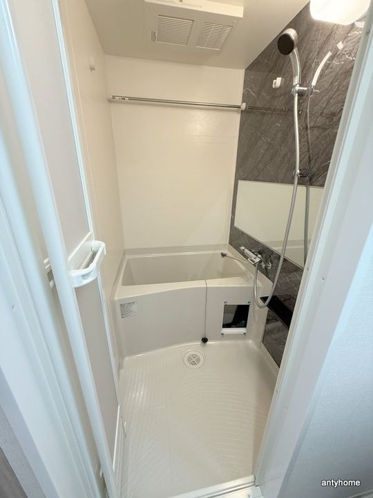 プレサンス緑橋ソレアスの風呂