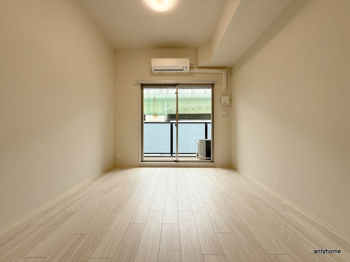 プレサンス緑橋ソレアスの居間