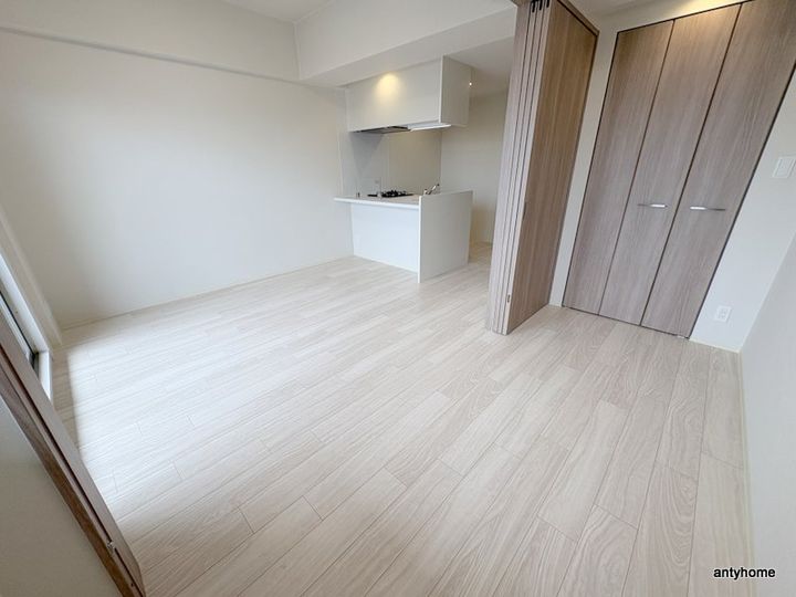 プレサンス緑橋ソレアスの寝室