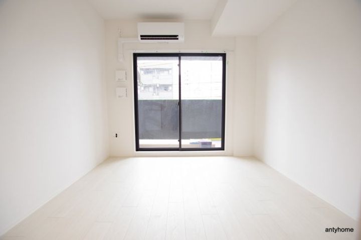 レジュールアッシュ桜宮リバーコートの居間