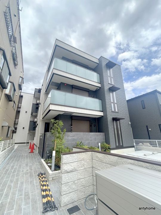 クラシスト泉町の外観