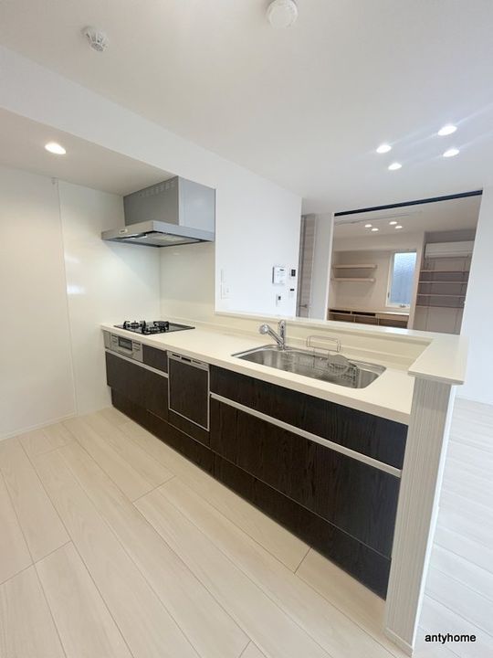 クラシスト泉町のキッチン