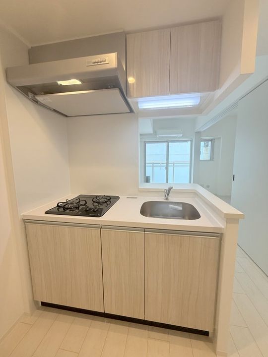 大阪府吹田市芳野町(マンション)の賃貸物件のキッチン