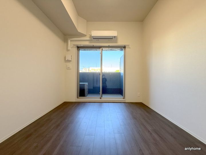 プレサンス深江橋ラヴィゲートの居間