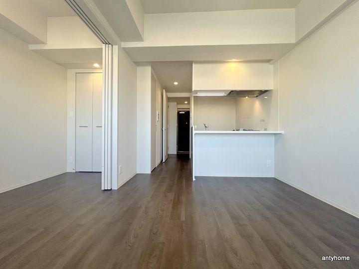 プレサンス深江橋ラヴィゲートの居間