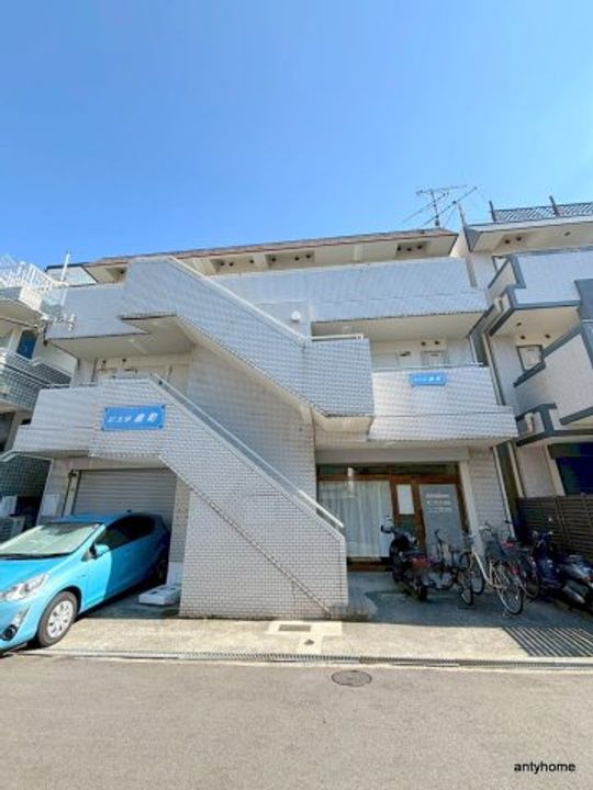 ビスタ泉町の外観