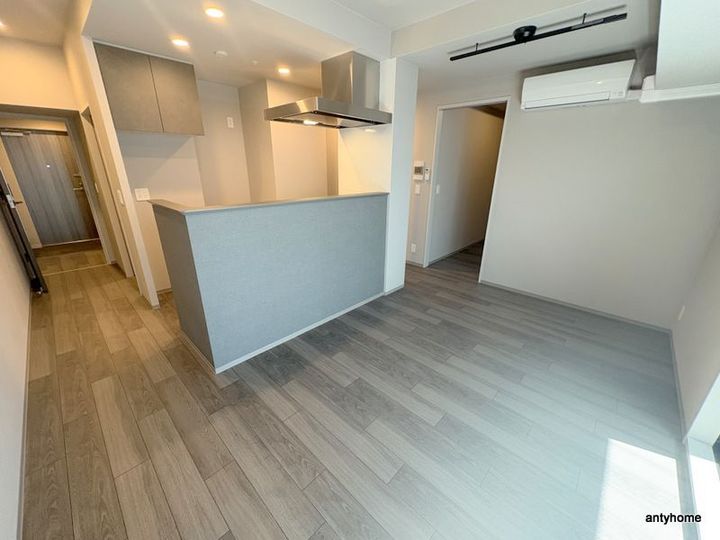 アーバネックス天満橋Frontの居間