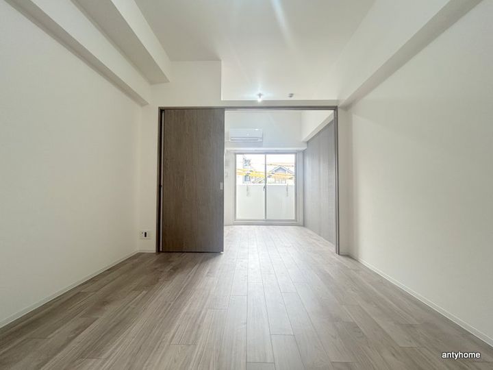 ArtizA緑地公園の居間