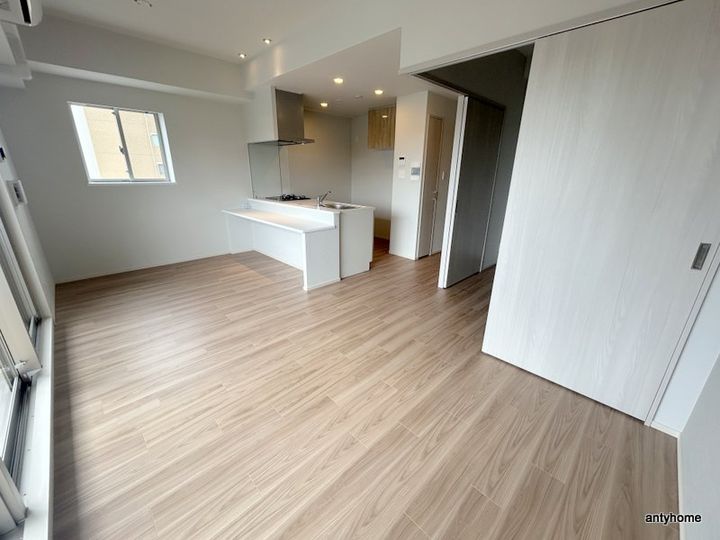 スプランディッド城東関目の居間