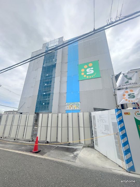 スプランディッドⅨの外観