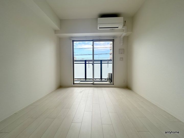 大阪府大阪市城東区東中浜2丁目(マンション)の賃貸物件の居間