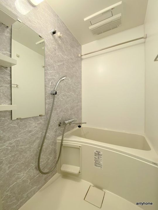 S-RESIDENCE堺筋本町Deuxの風呂