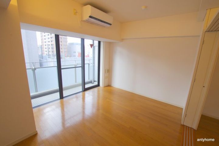 クリサンテームウエストの寝室