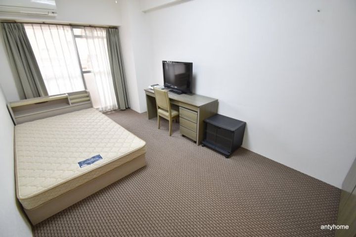 大阪府吹田市垂水町3丁目(マンション)の賃貸物件の居間
