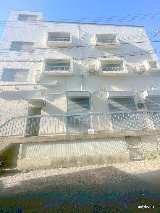 山本ビルの外観