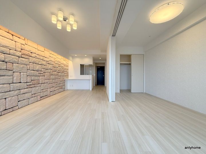 大阪府東大阪市高井田元町2丁目(マンション)の賃貸物件の居間