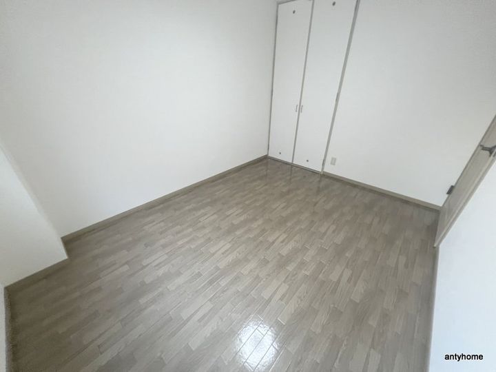 アイリス三井ビルの寝室