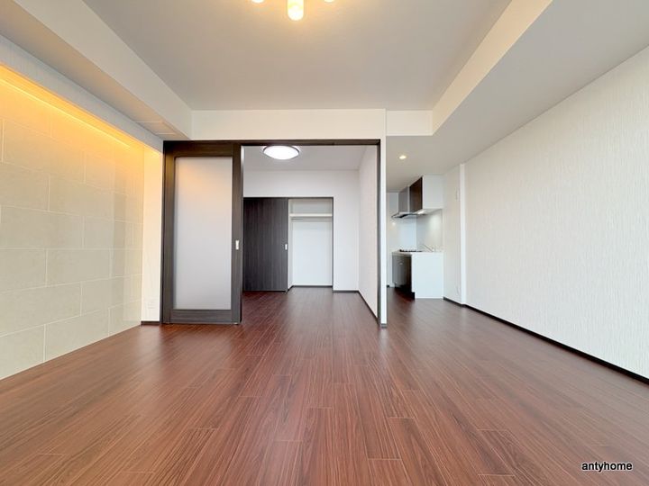 大阪府東大阪市高井田元町2丁目(マンション)の賃貸物件の居間