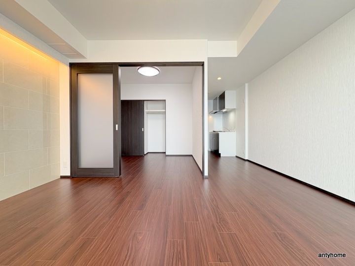 大阪府東大阪市高井田元町2丁目(マンション)の賃貸物件の居間