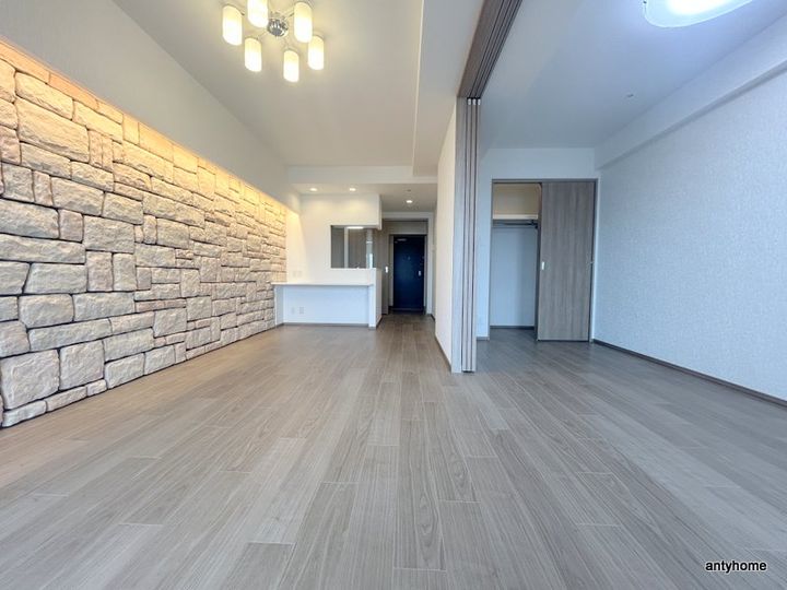 大阪府東大阪市高井田元町2丁目(マンション)の賃貸物件の居間