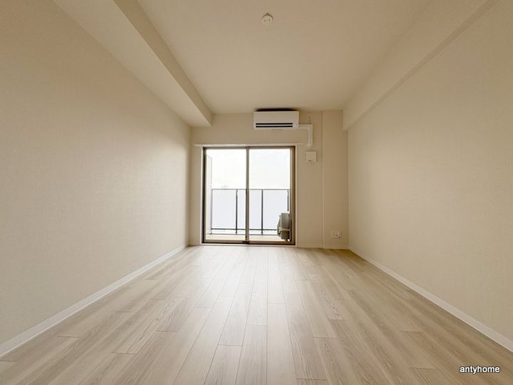 大阪府大阪市西区本田2丁目(マンション)の賃貸物件の居間