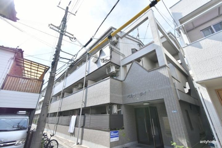 ベルサンライズの外観