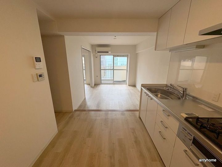 コープ野村梅田A棟の居間