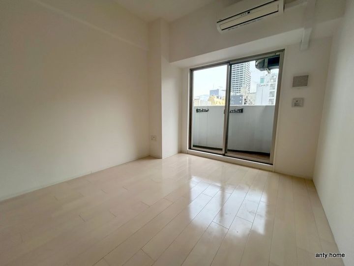 大阪府大阪市中央区南船場2丁目(マンション)の賃貸物件の居間