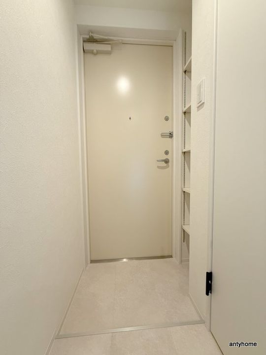 S-MOVE緑橋Ⅱの玄関