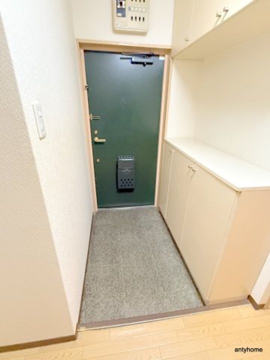 ライフステージヨシダの玄関