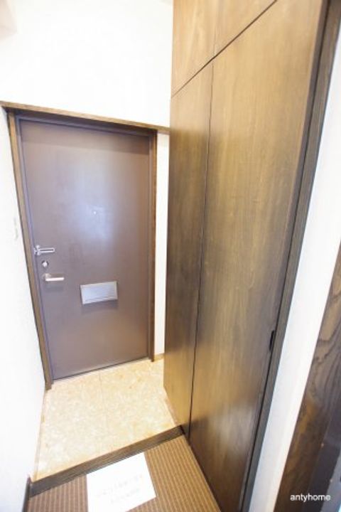 大阪府大阪市淀川区宮原1丁目(マンション)の賃貸物件の玄関