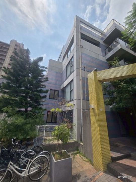 シオンズガーデン花川の外観
