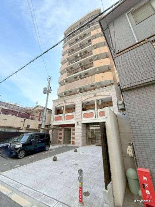 Luxe玉造3の外観