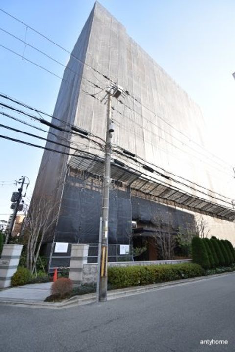 アビティ江坂の外観