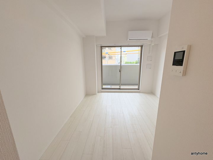 エスリード弁天町NORTH RESIDENCEの居間