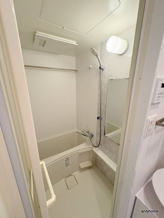 エスリード弁天町NORTH RESIDENCEの風呂