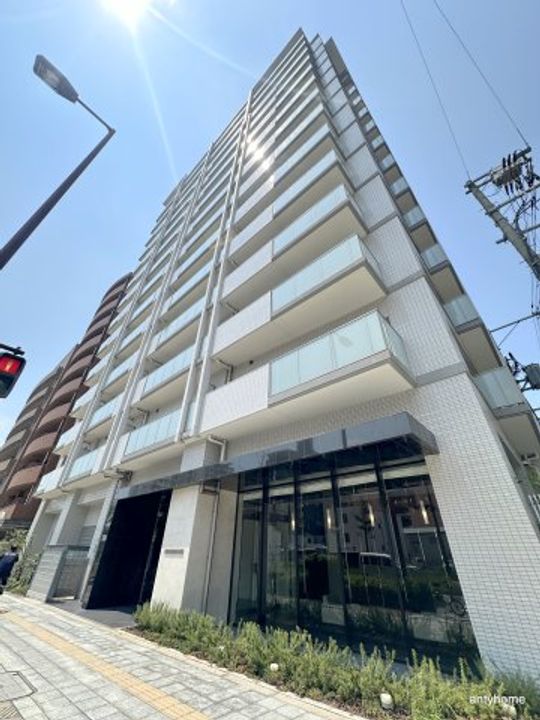 CITY SPIRE難波グレイスの外観