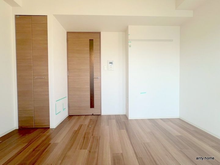 プレサンス玉造駅前ルージュの居間