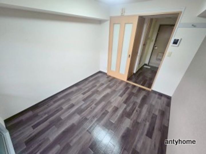 大阪府大阪市東淀川区上新庄2丁目(マンション)の賃貸物件の居間