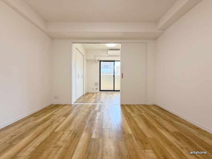 オルフェア都島の居間