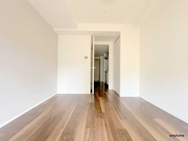 TLRレジデンス本町WESTの居間