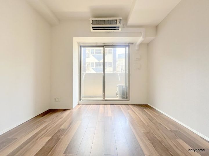 TLRレジデンス本町WESTの寝室