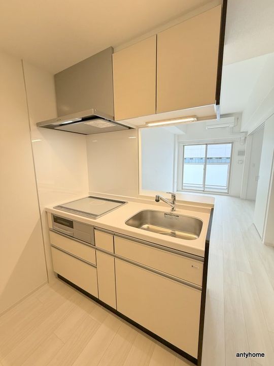 セレニテフラン新大阪のキッチン