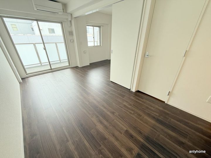 大阪府大阪市淀川区西宮原1丁目(マンション)の賃貸物件の居間