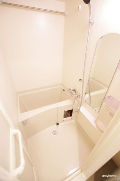 プレサンス福島ミッドエルの風呂