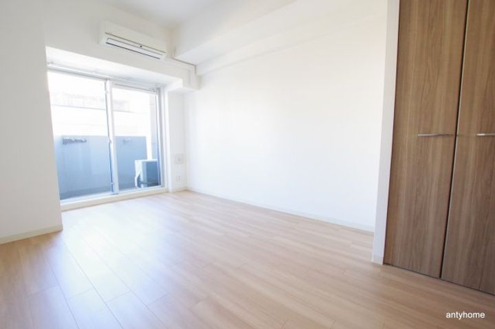 プレサンス梅田東ベータの寝室